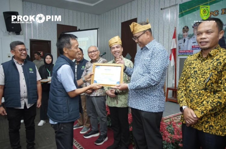 Sekdakab Inhil Hadiri Pelantikan Pengurus DPC IKA UIR Periode 2025–2030
