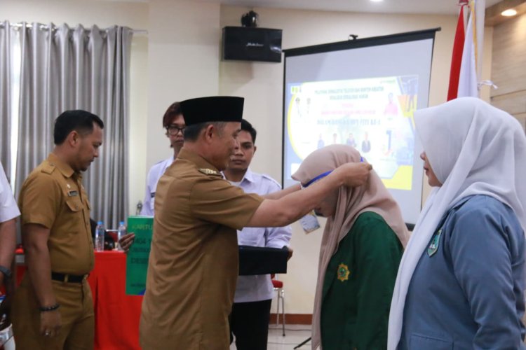 Bupati Inhil Buka Pelatihan Jurnalistik Televisi dan Konten Kreator FJTI