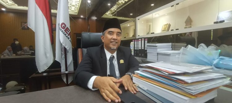 Ketegasan Ahmad Taridi Pimpin DPRD Kampar: Kawal Proses PAW yang Transparan dan Sesuai Aturan