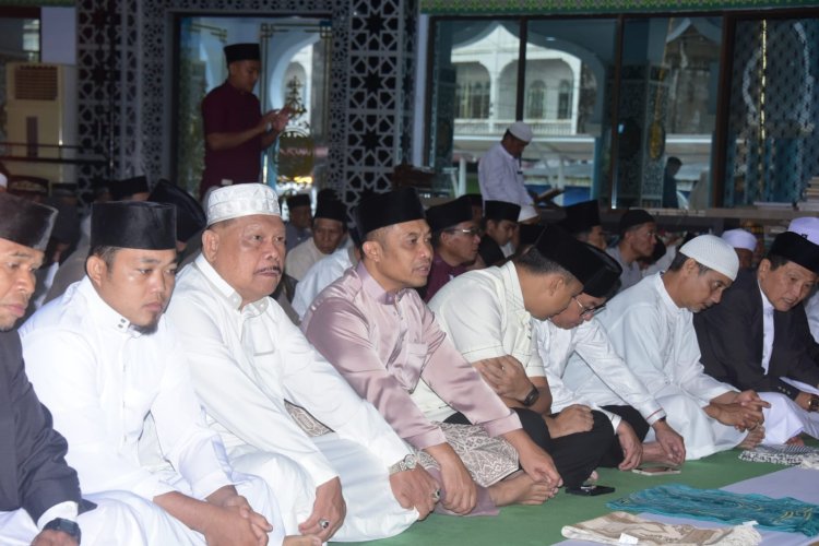 Salat Idul Adha, Wabup Bengkalis Ajak Umat Teladani Nilai-nilai Kurban Nabi Ibrahim AS