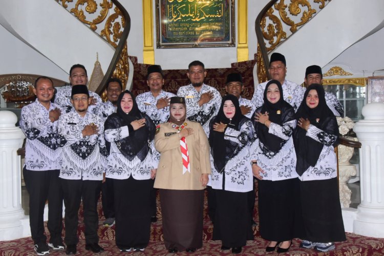 Bupati Kasmarni Terima Audiensi PGRI Janji Majukan Pendidikan Bengkalis