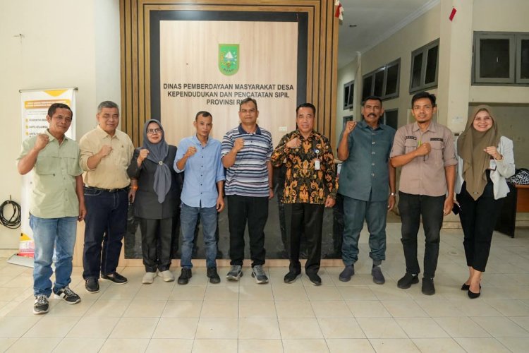 Bapemperda DPRD Bengkalis Rapat Kerja Bersama DPMDukcapil Riau Bahas Perubahan UU Desa