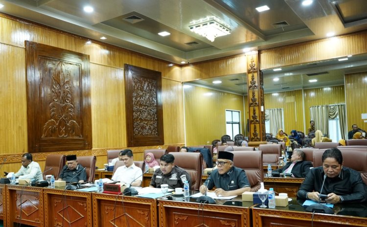 Bahas Ranperda Pertanggungjawaban APBD 2025, Banggar DPRD Bengkalis Rapat Kerja Bersama TAPD