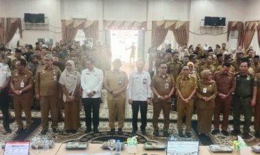 Perkuat Pengawasan Pajak dan Tata Kelola Keuangan Kepenghuluan, Pemkab Rohil Sosialisasikan Aplikasi Siskeudes